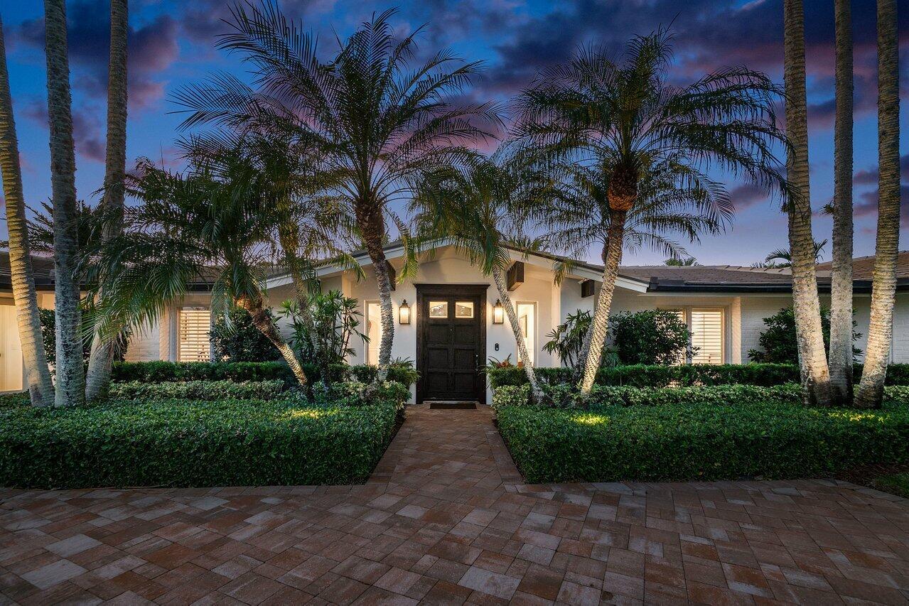 218 SE Turtle Creek Drive E