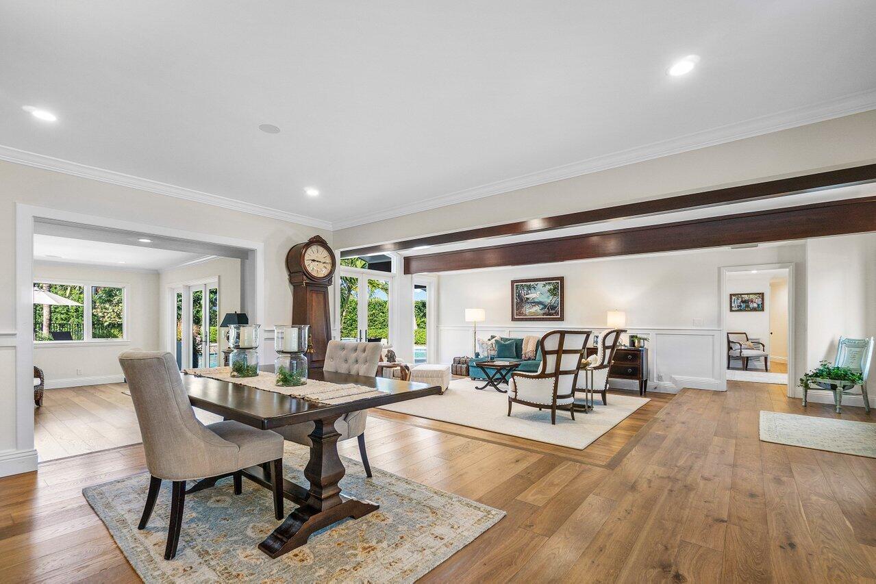 218 SE Turtle Creek Drive E