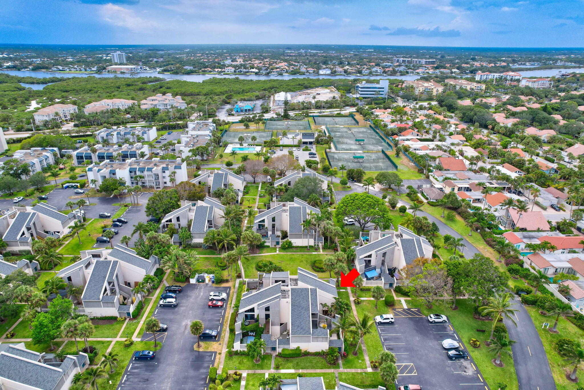 1605 S Us Highway 1 4e