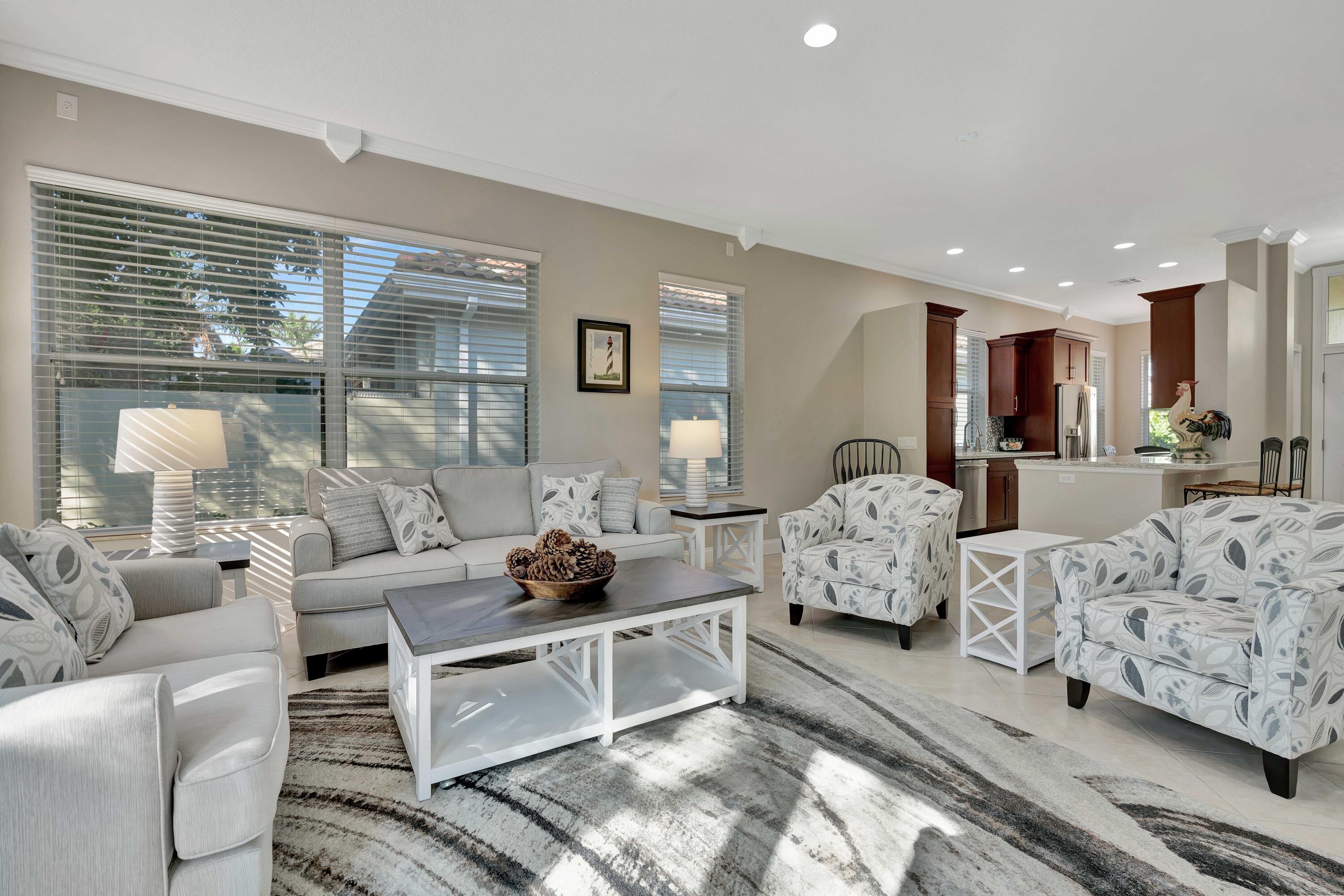 162 Hampton Circle