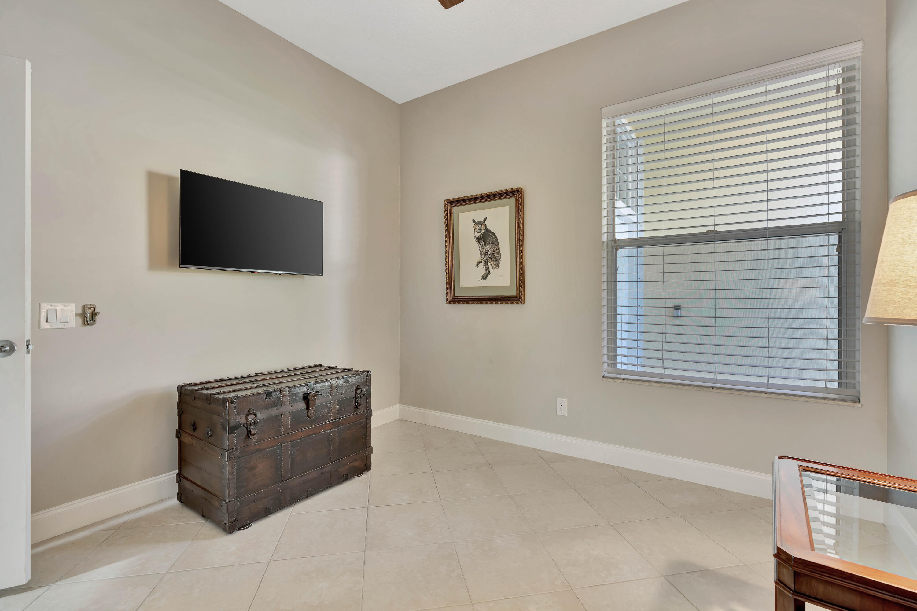 162 Hampton Circle