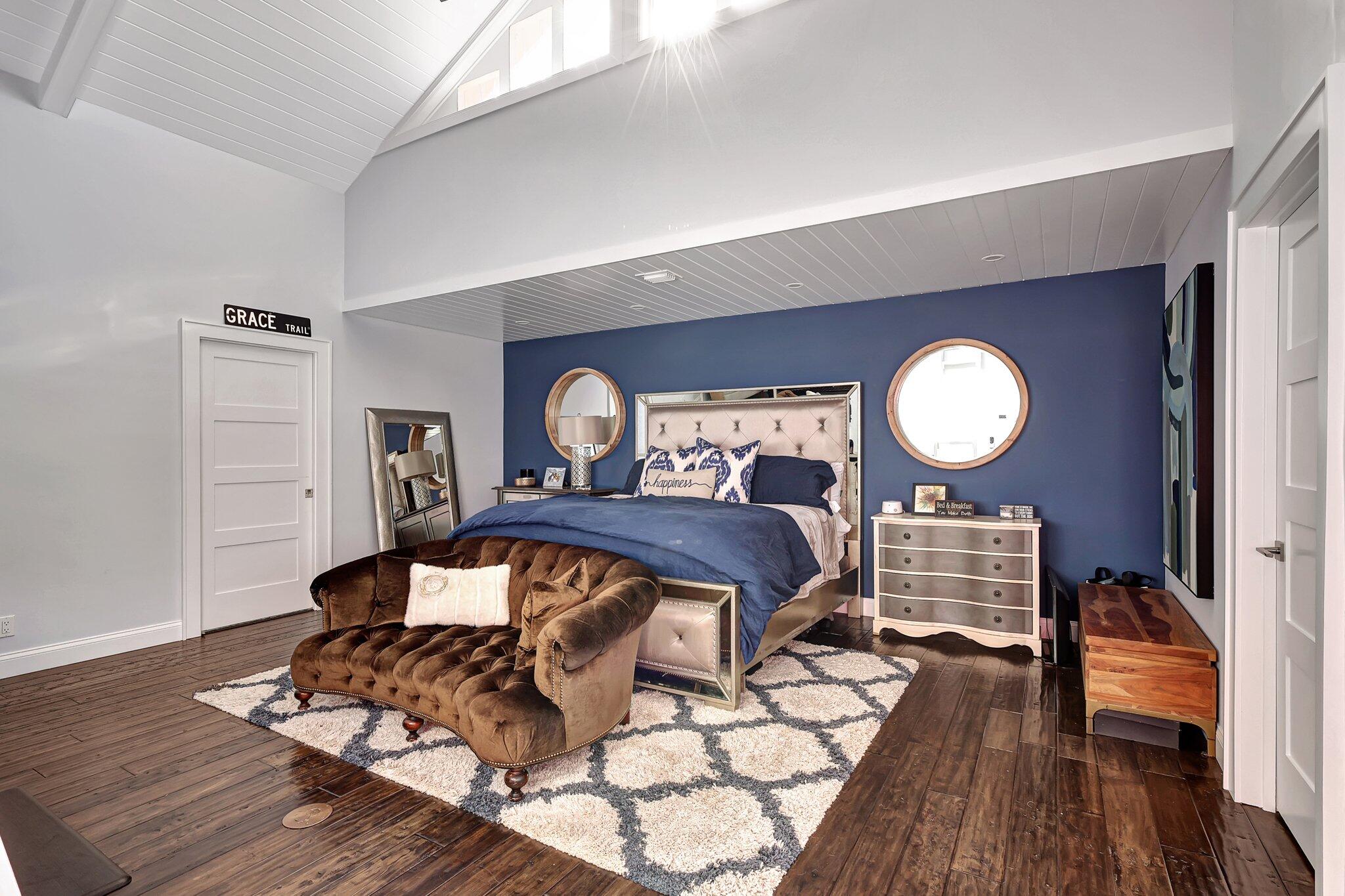 18896 Point Drive