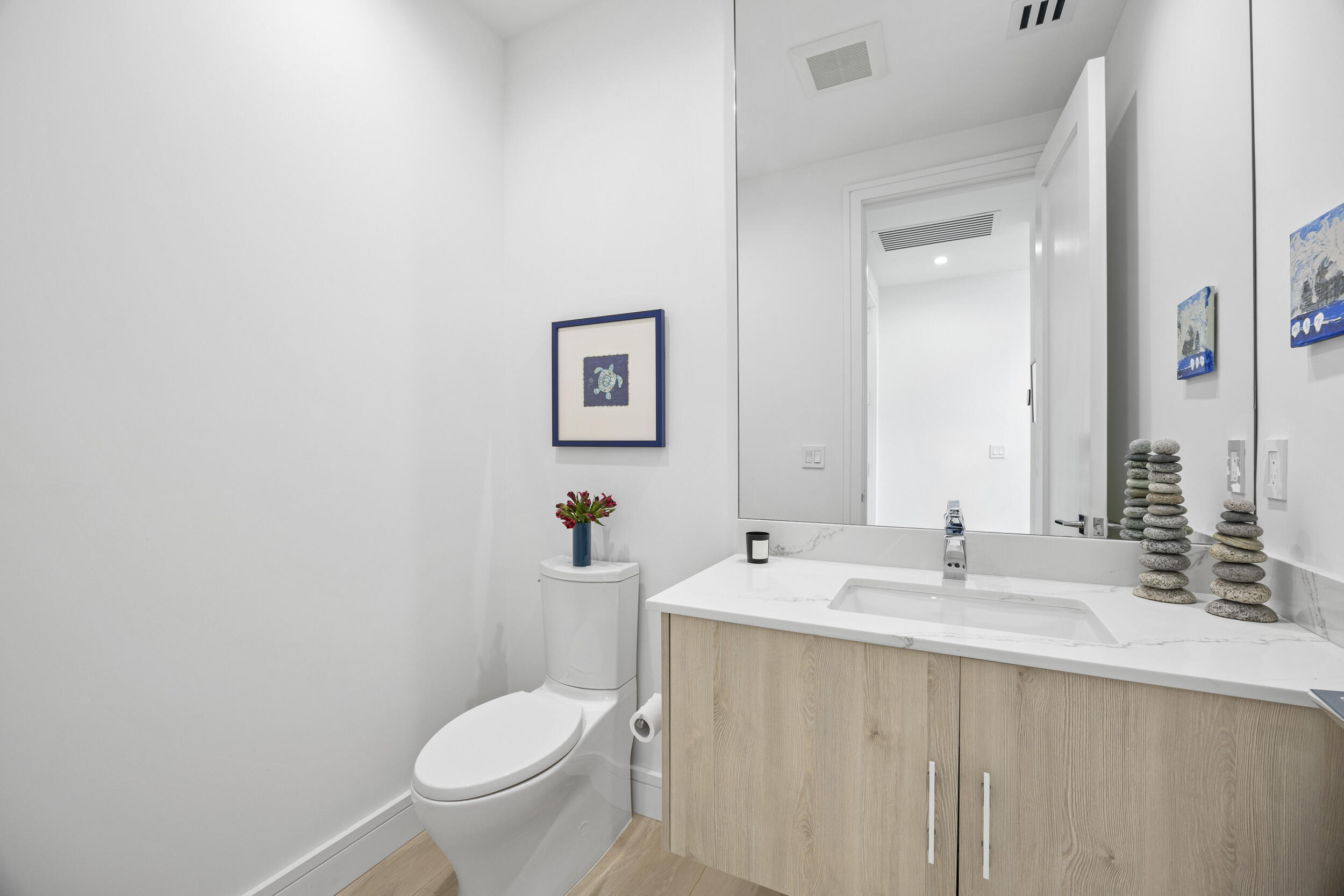 411 Ocean One Lane