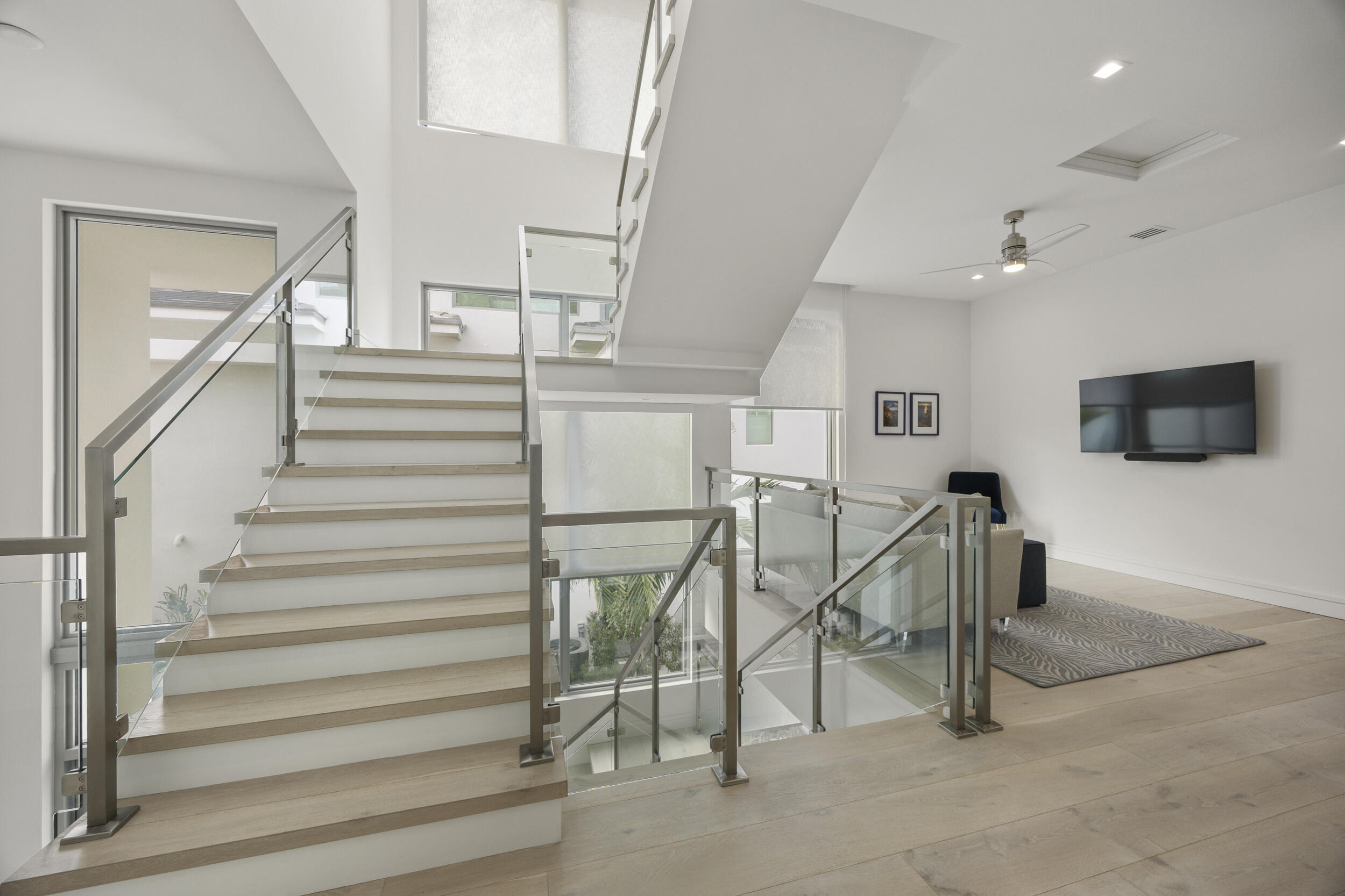 411 Ocean One Lane