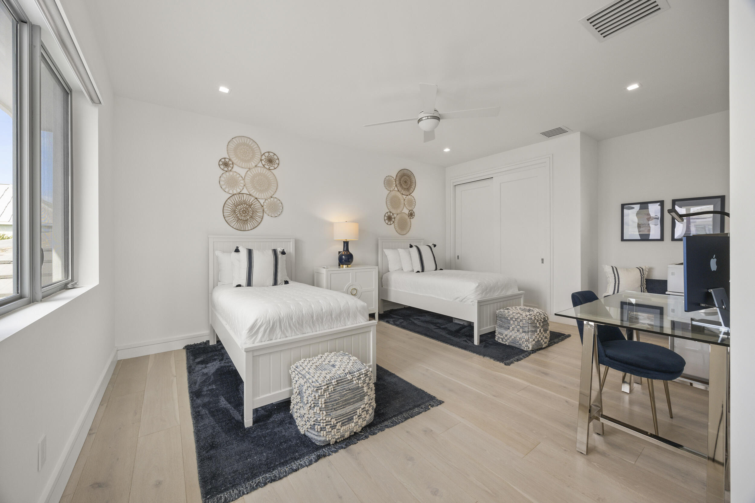 411 Ocean One Lane