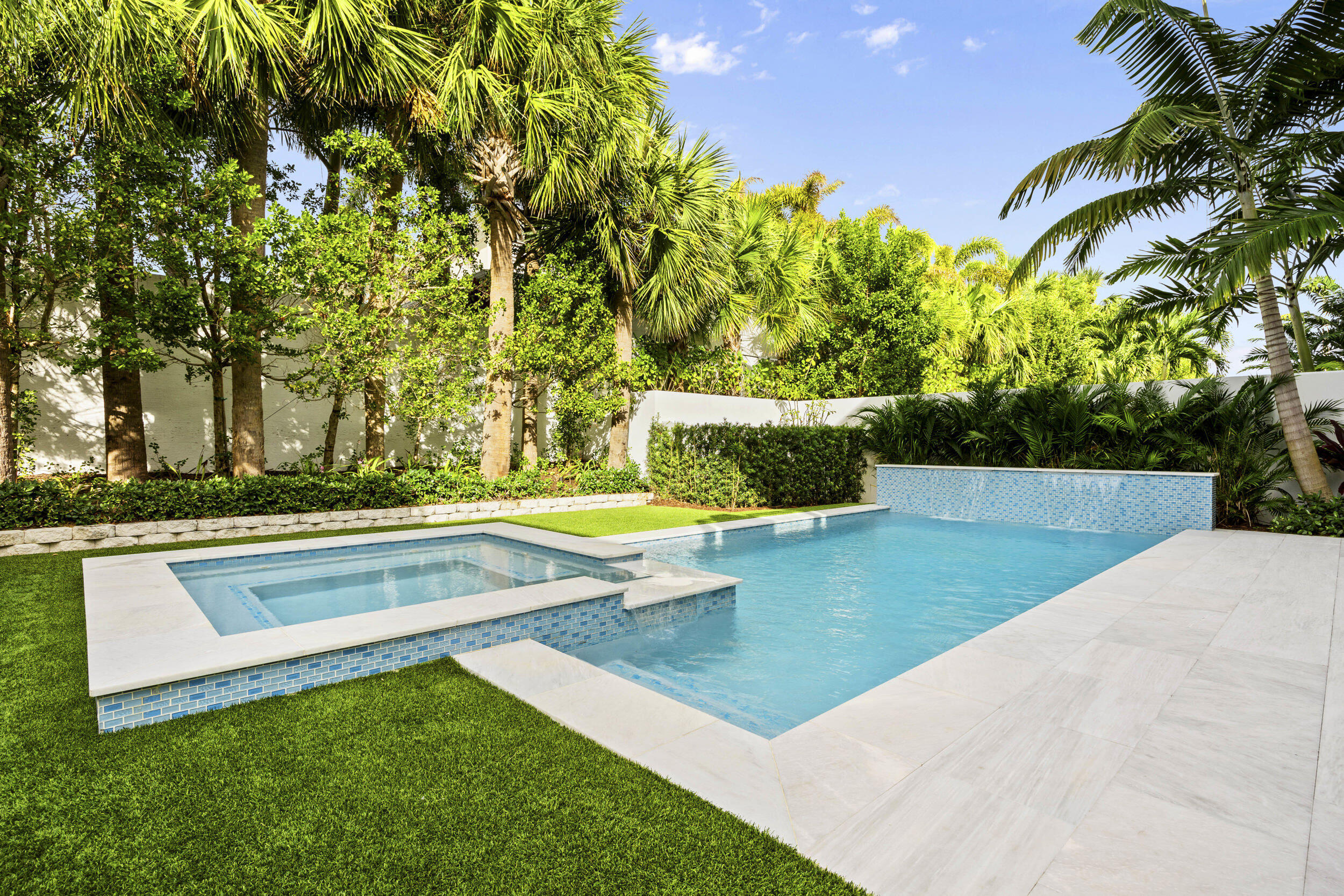 411 Ocean One Lane