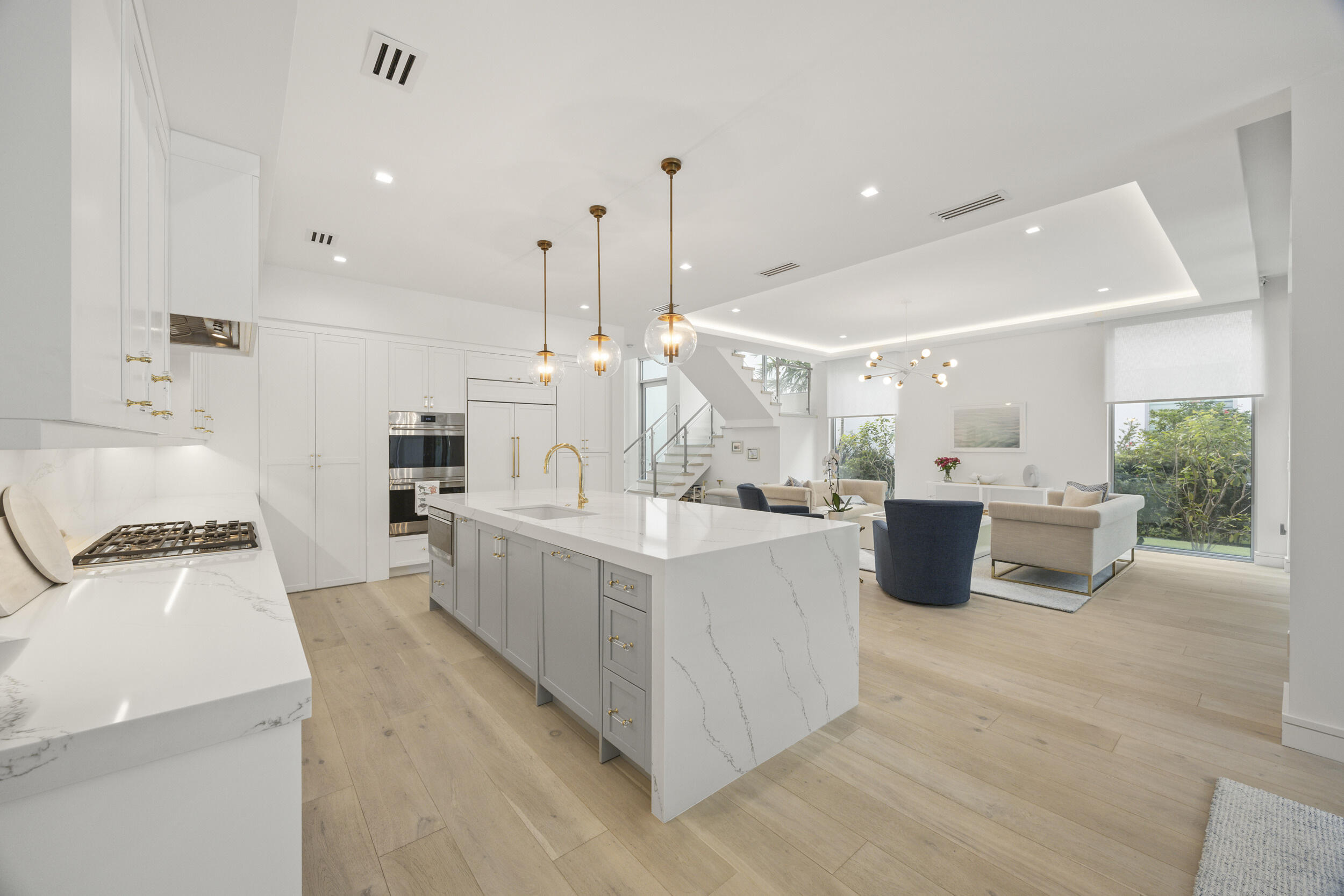 411 Ocean One Lane