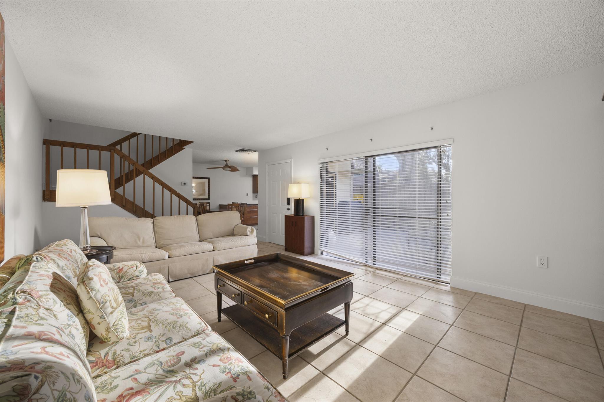 220 2nd Court