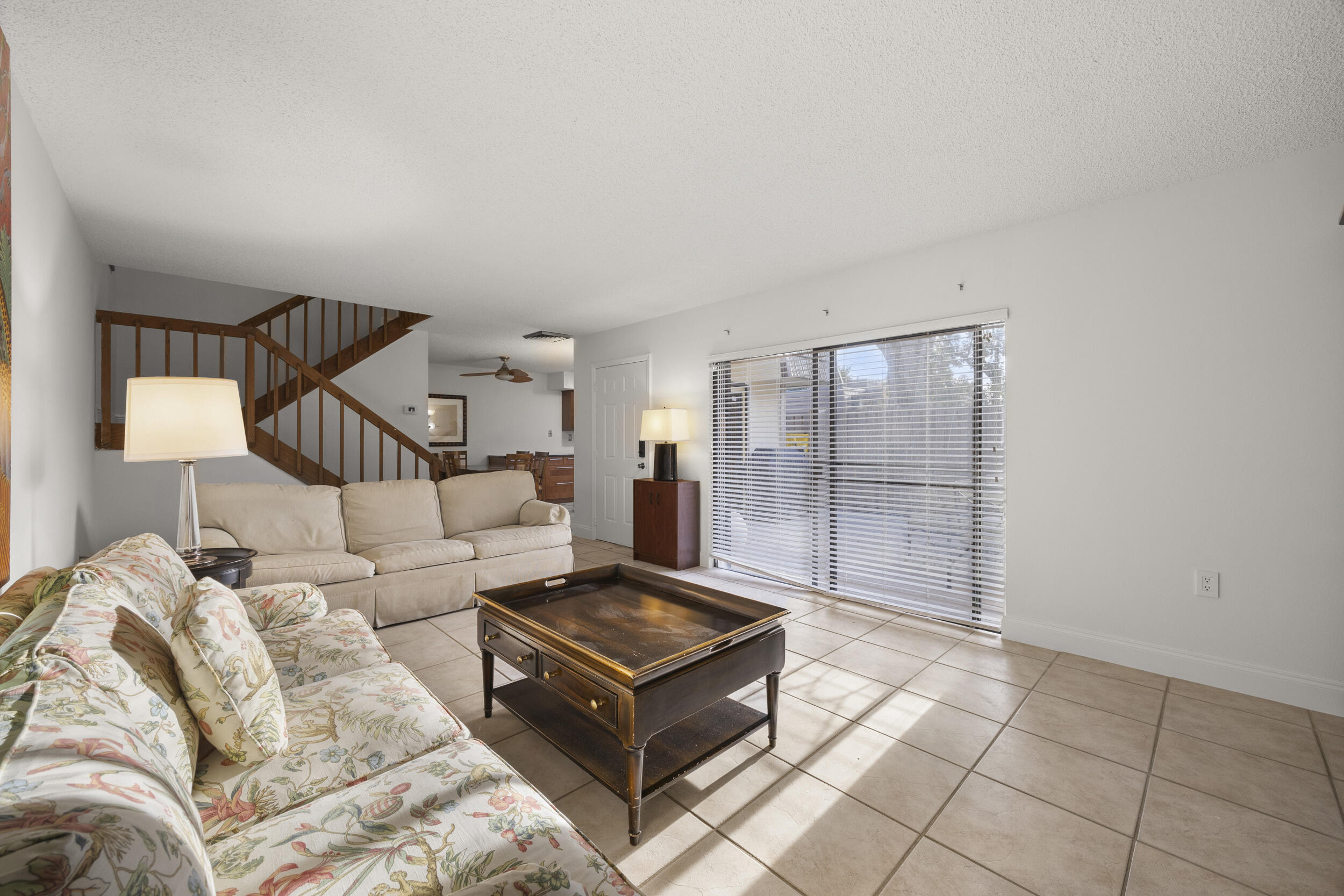 220 2nd Court