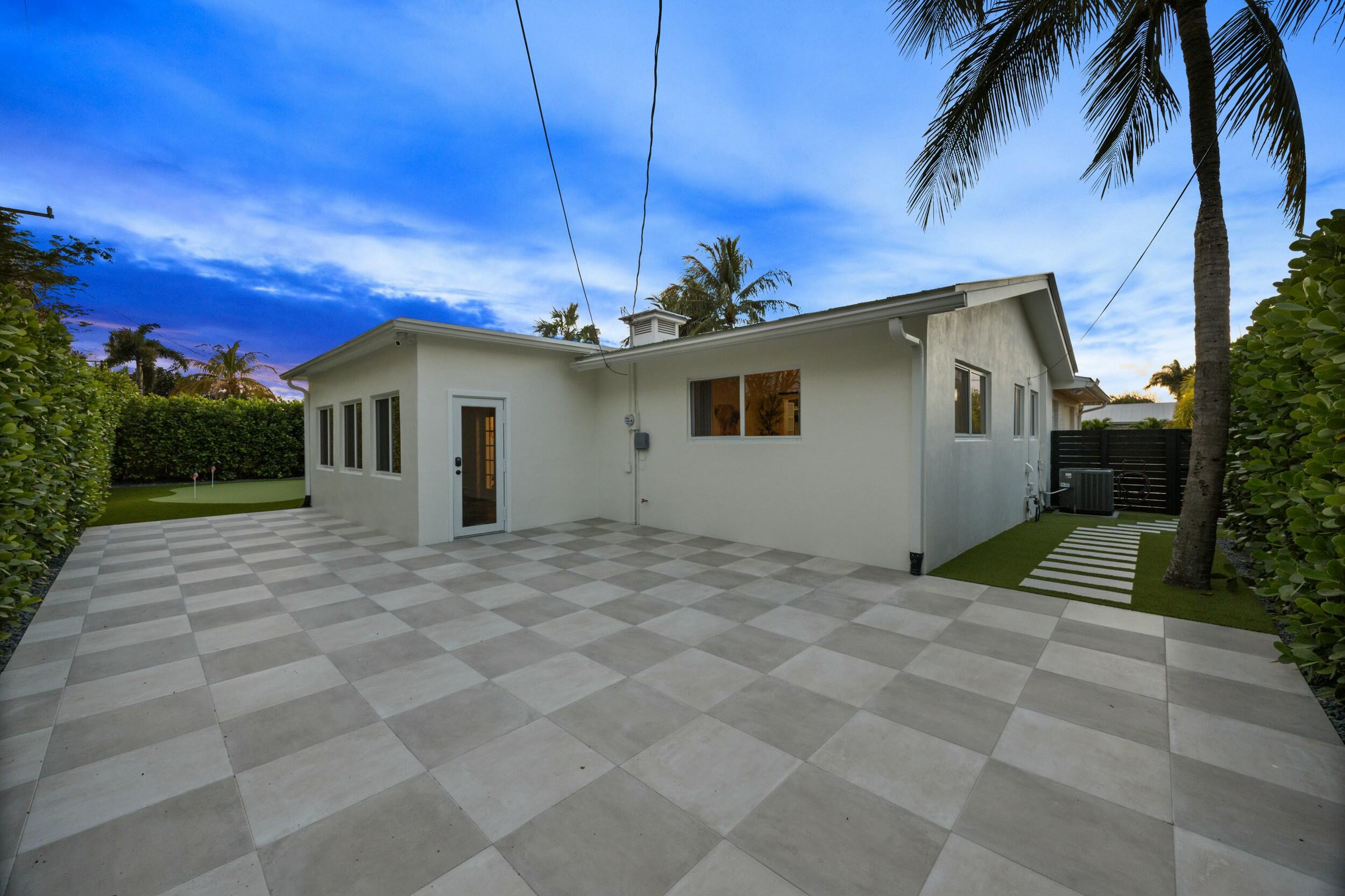 370 Mars Avenue