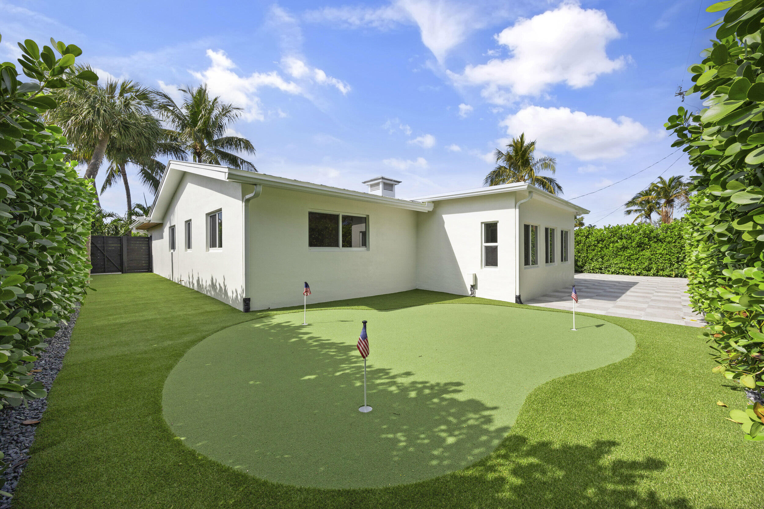 370 Mars Avenue