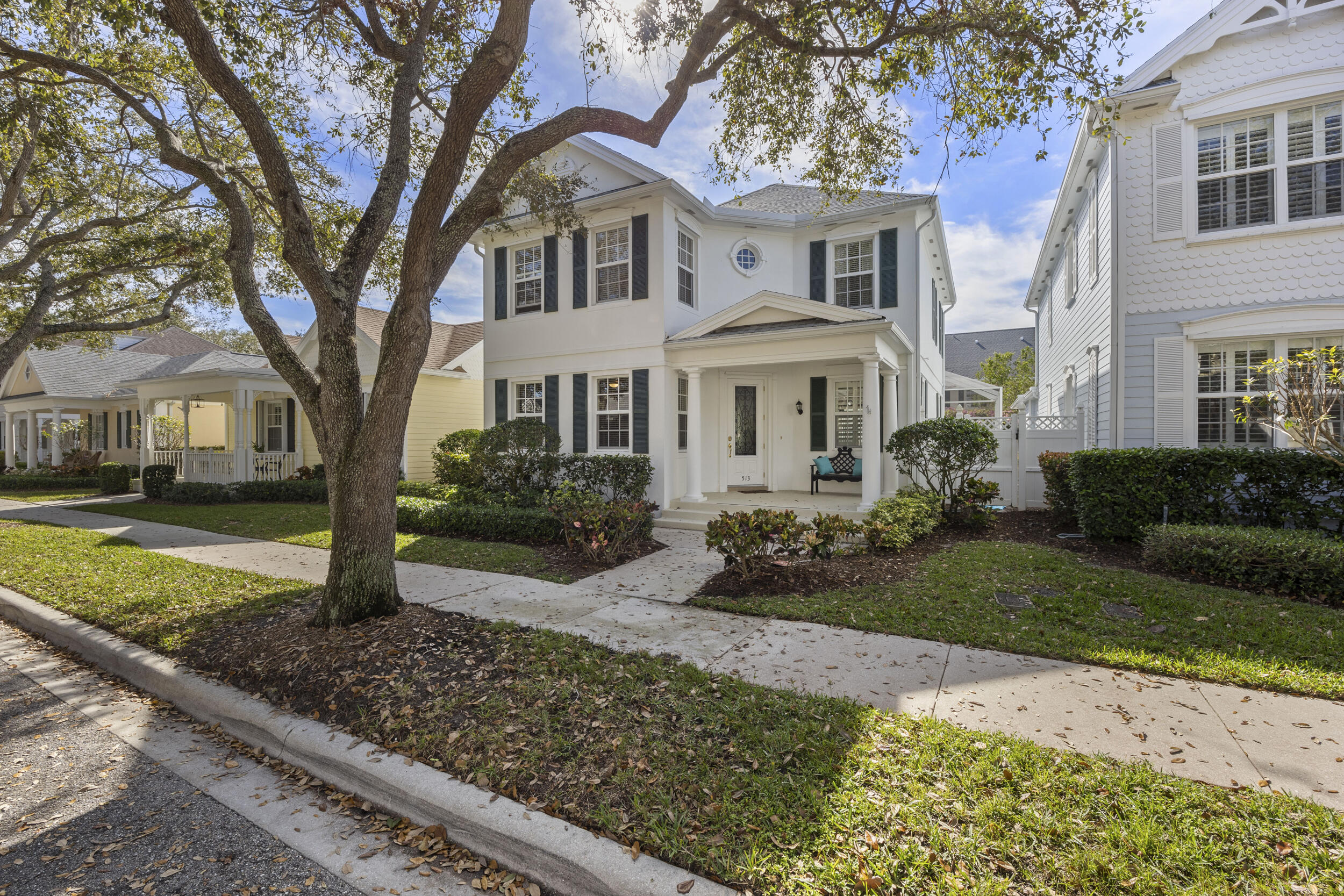 513 Sweet Bay Circle