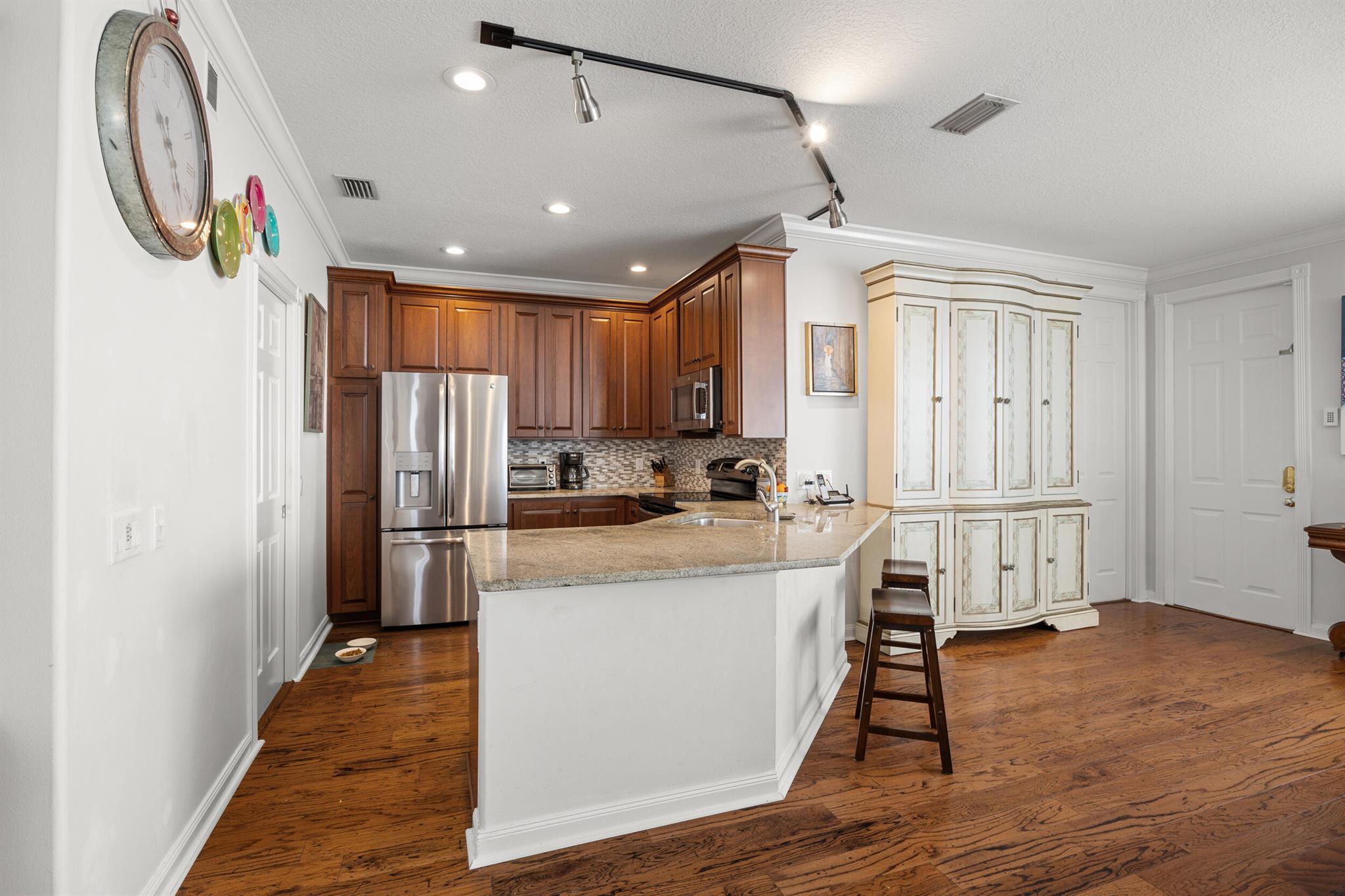 513 Sweet Bay Circle