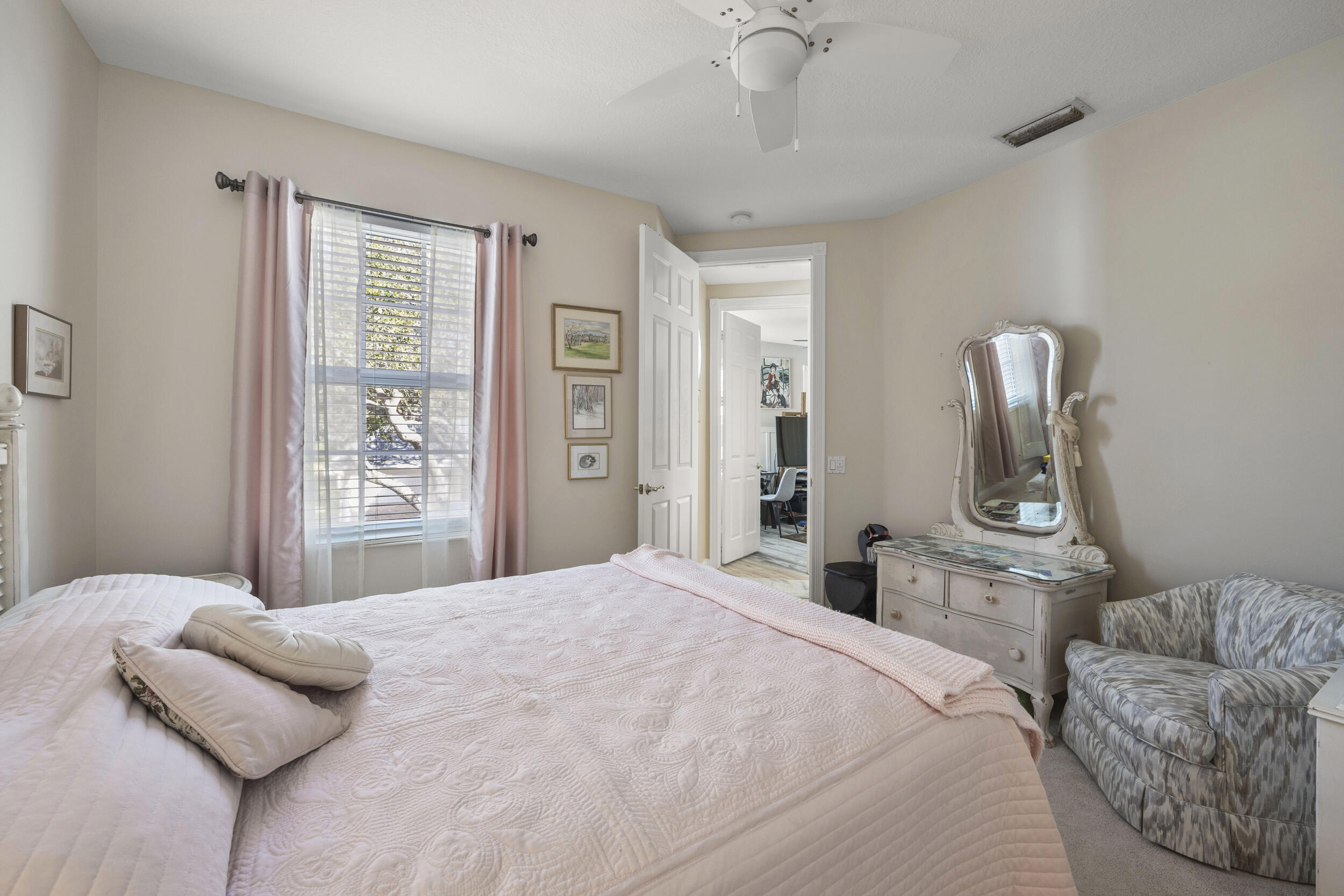 513 Sweet Bay Circle