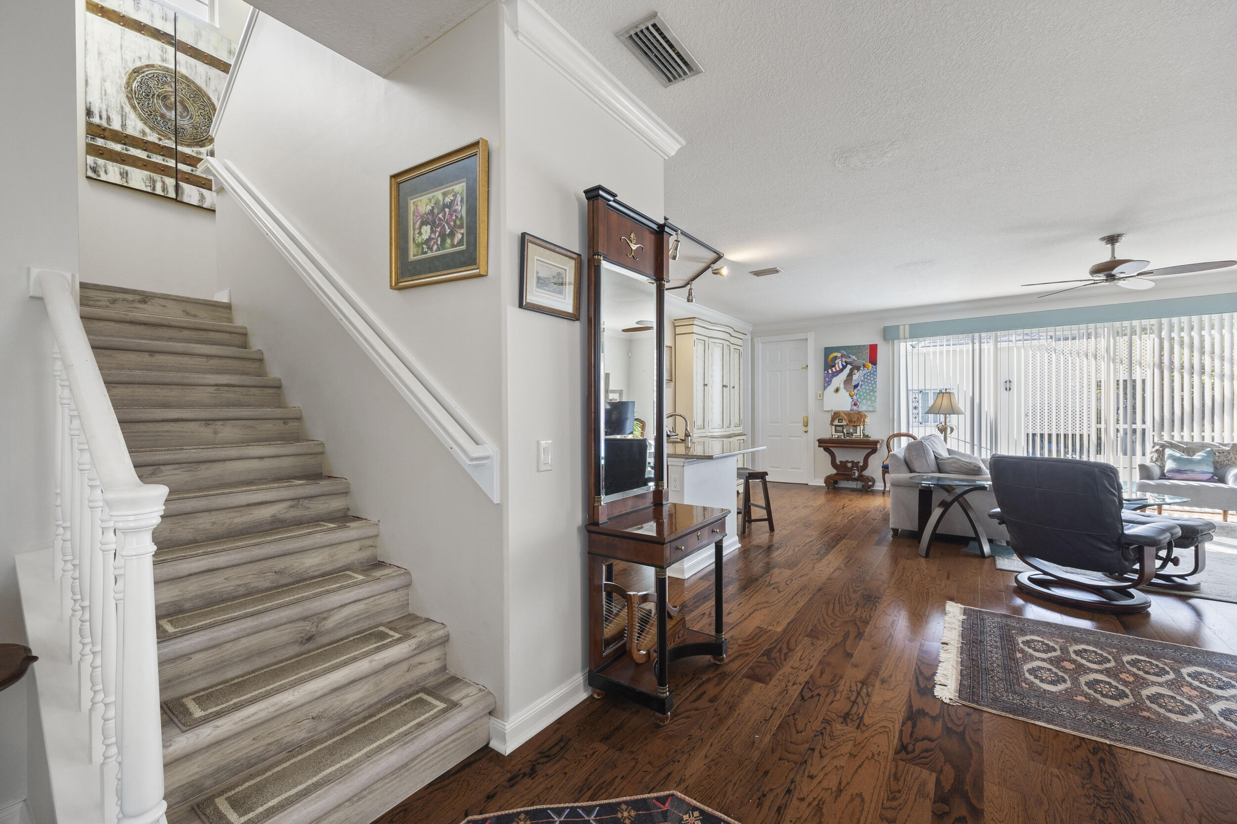 513 Sweet Bay Circle