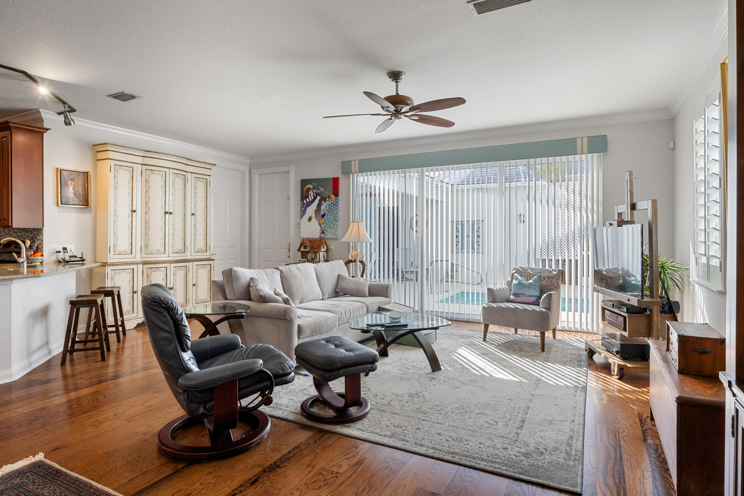 513 Sweet Bay Circle