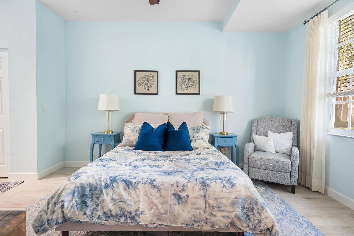 102 Lighthouse Circle I