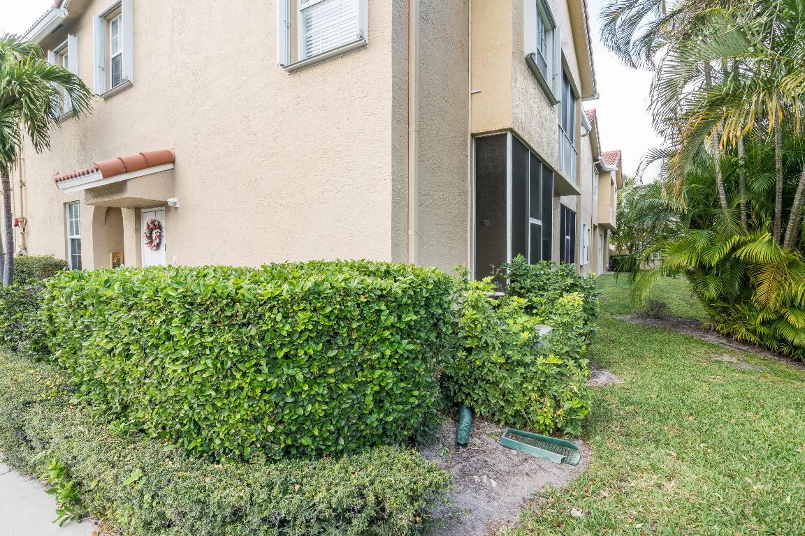 102 Lighthouse Circle I