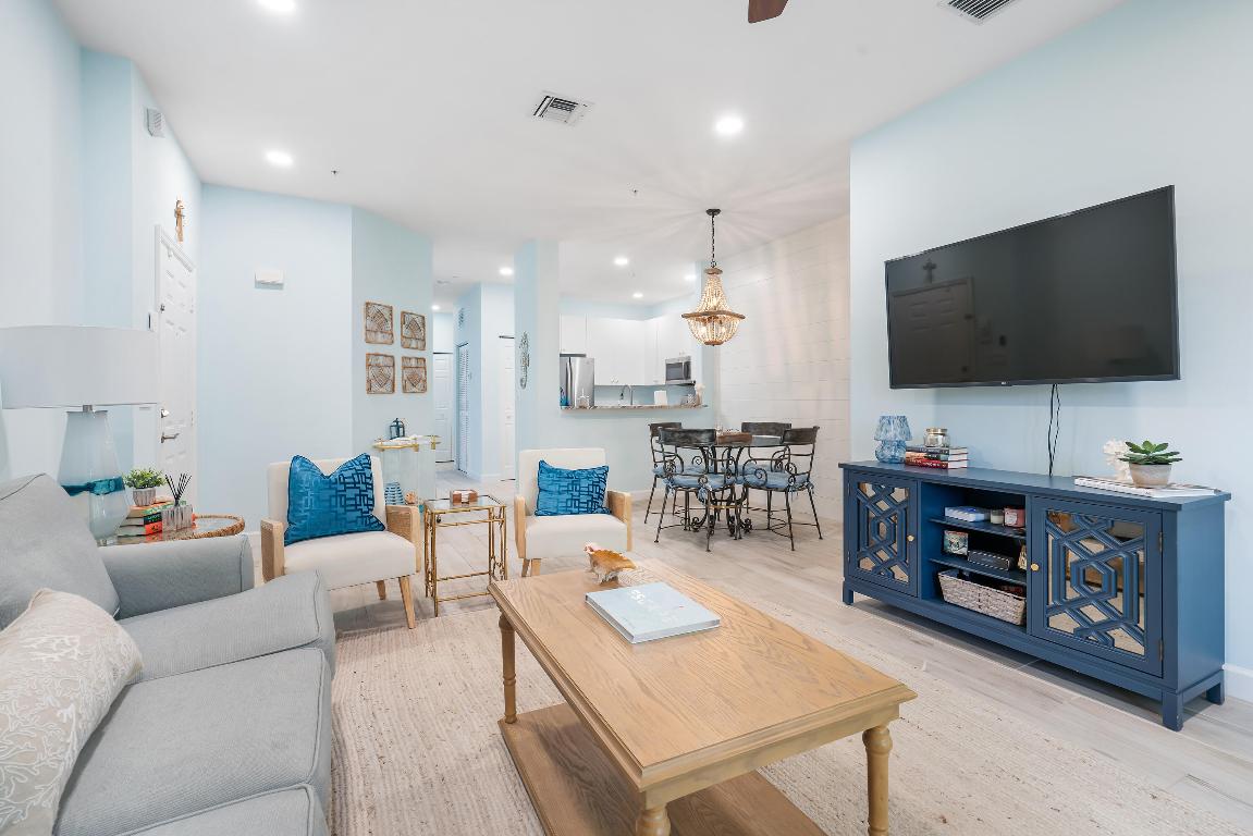 102 Lighthouse Circle I