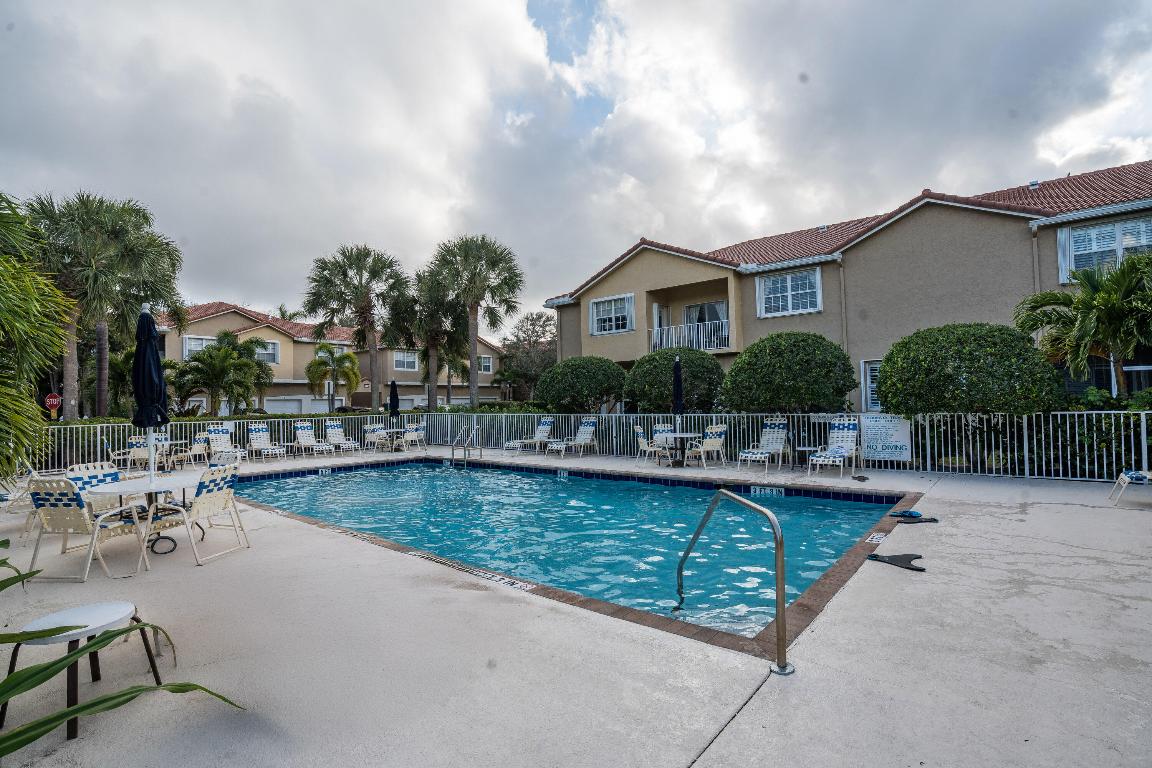 102 Lighthouse Circle I