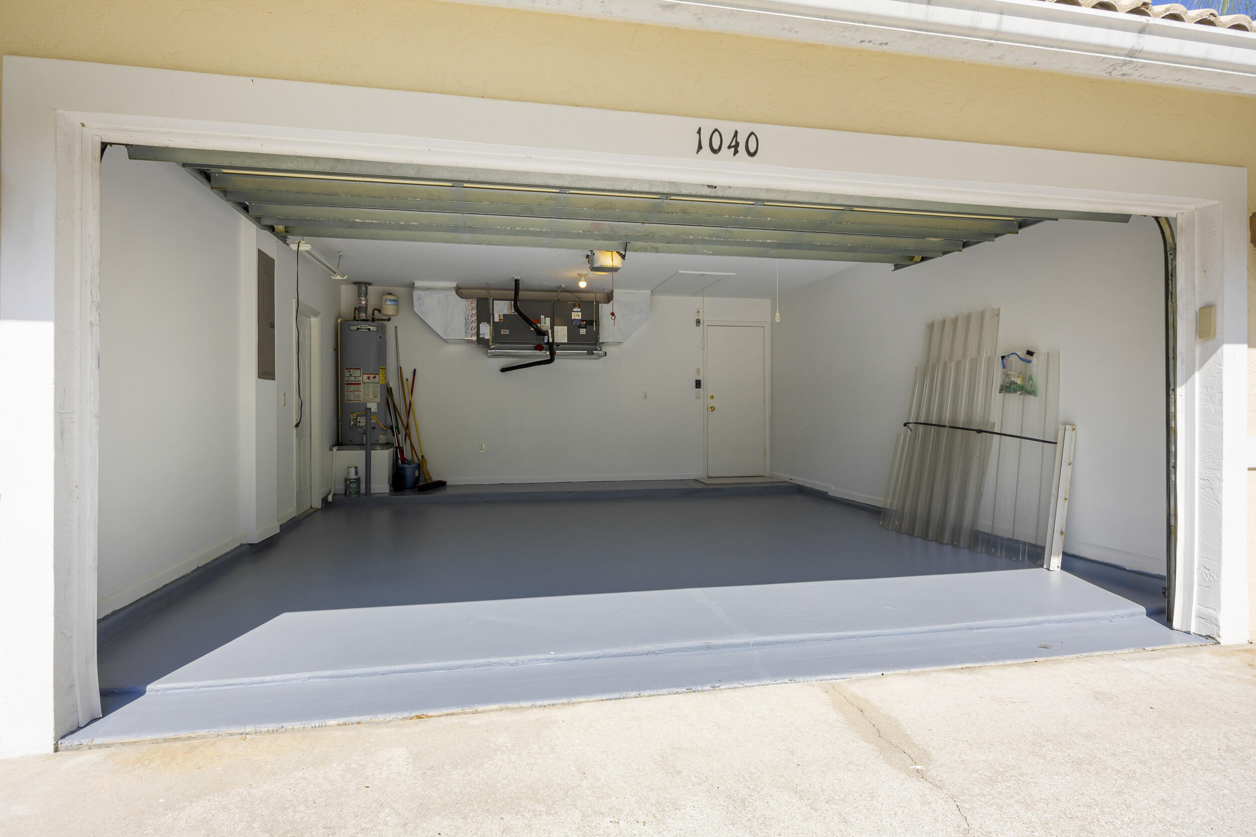 1040 Egret Circle Circle N