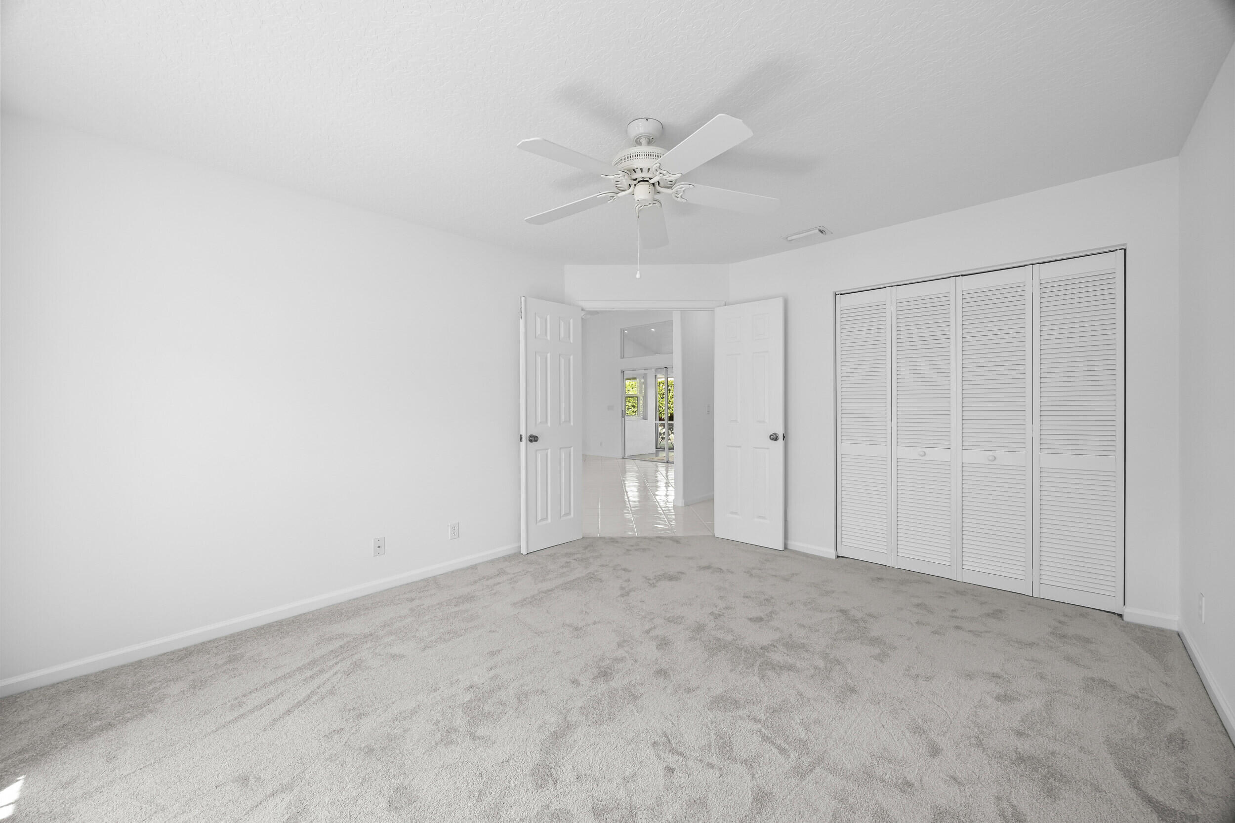 1040 Egret Circle Circle N