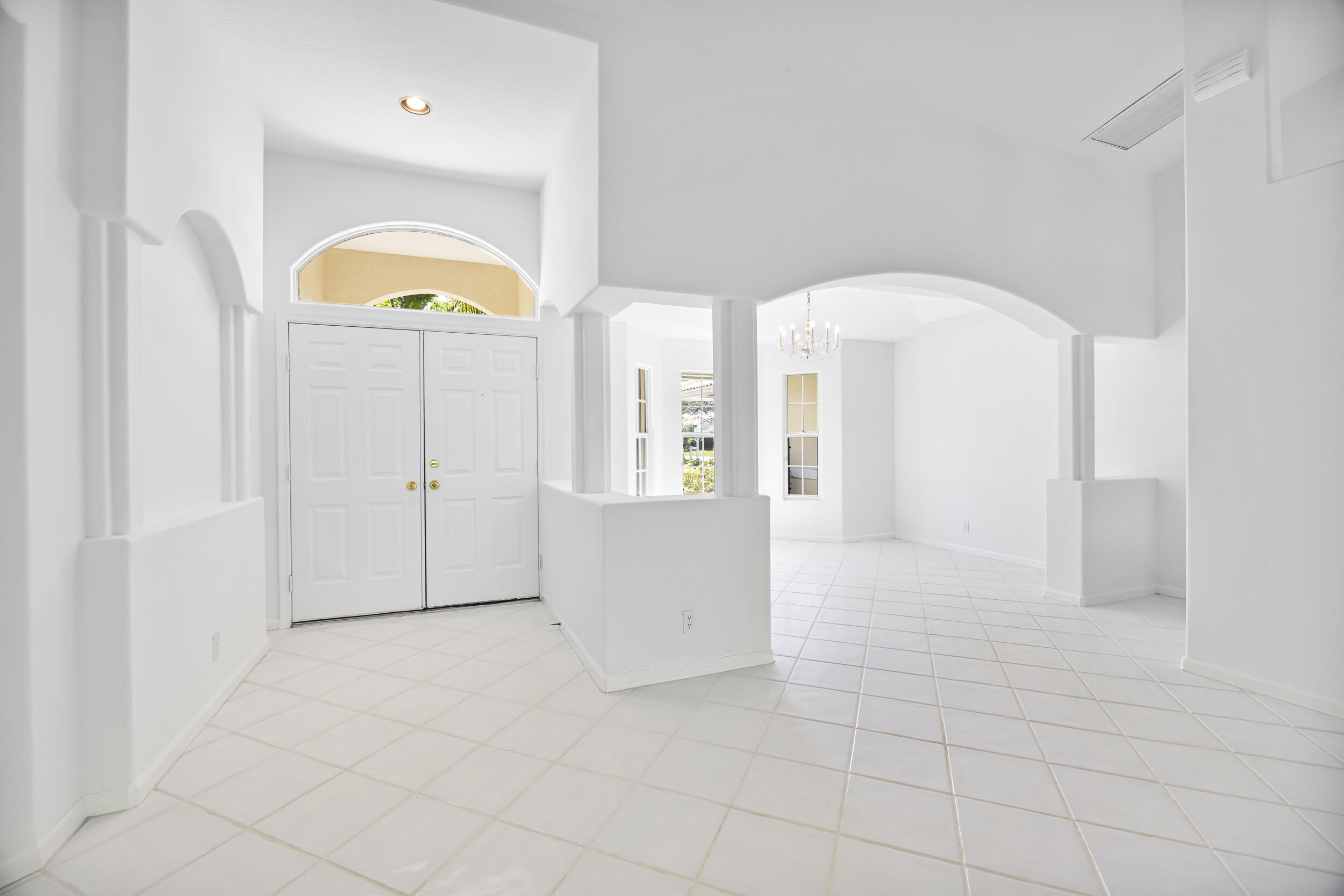 1040 Egret Circle Circle N