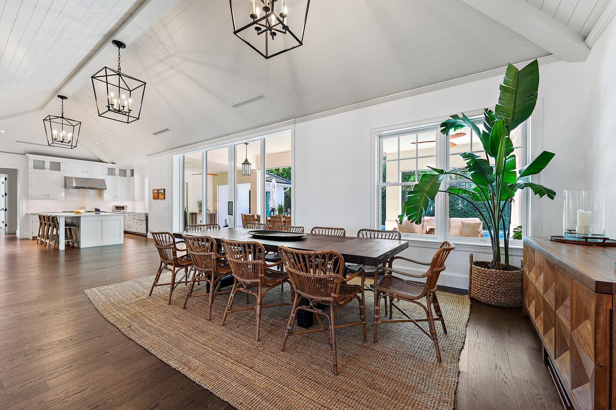 11763 Lake Shore Place