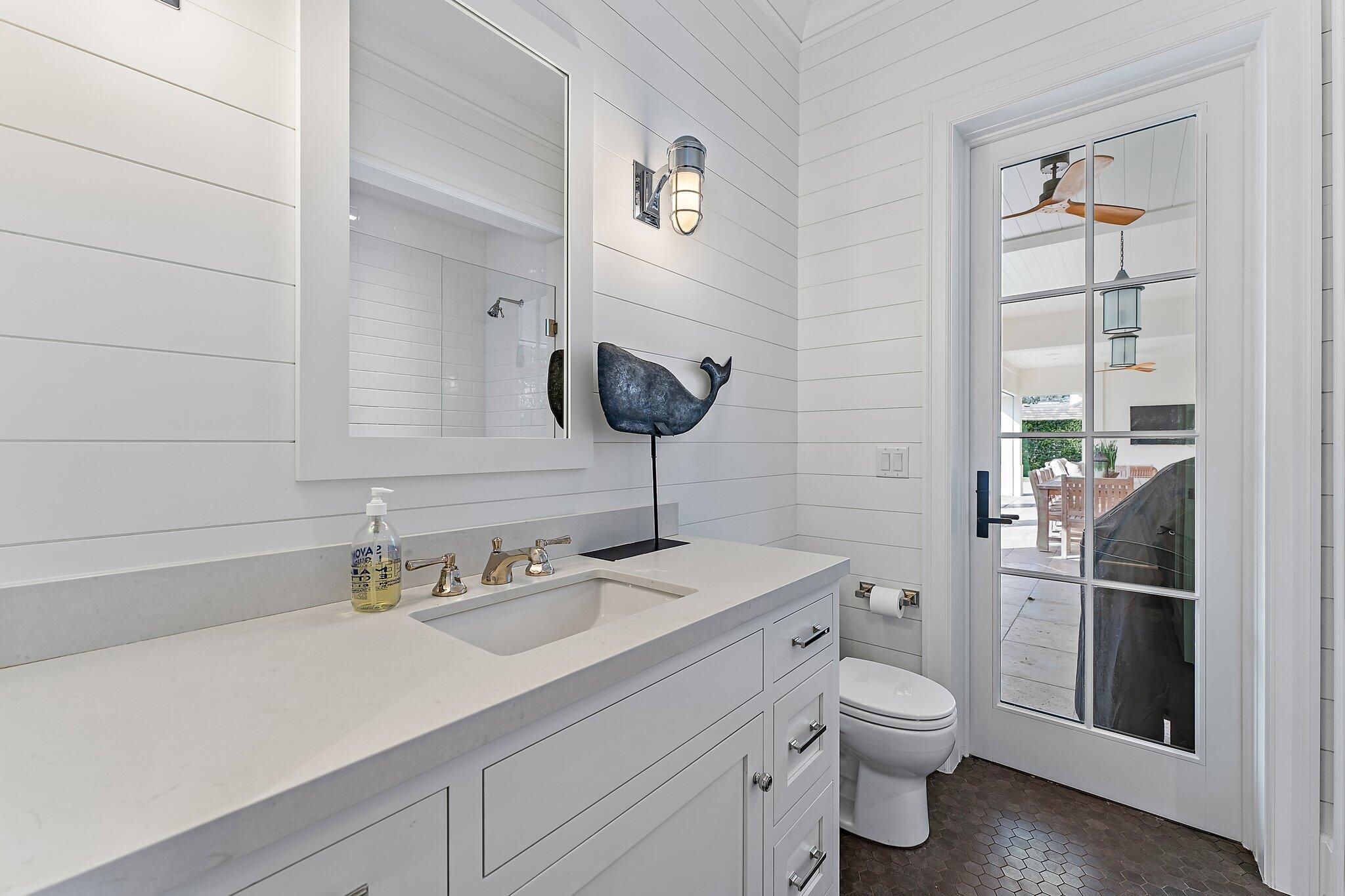 11763 Lake Shore Place