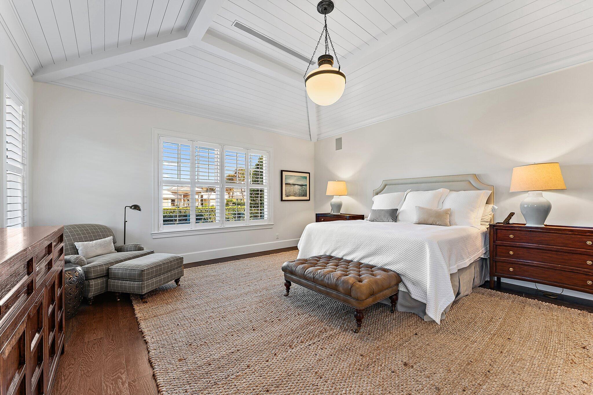 11763 Lake Shore Place