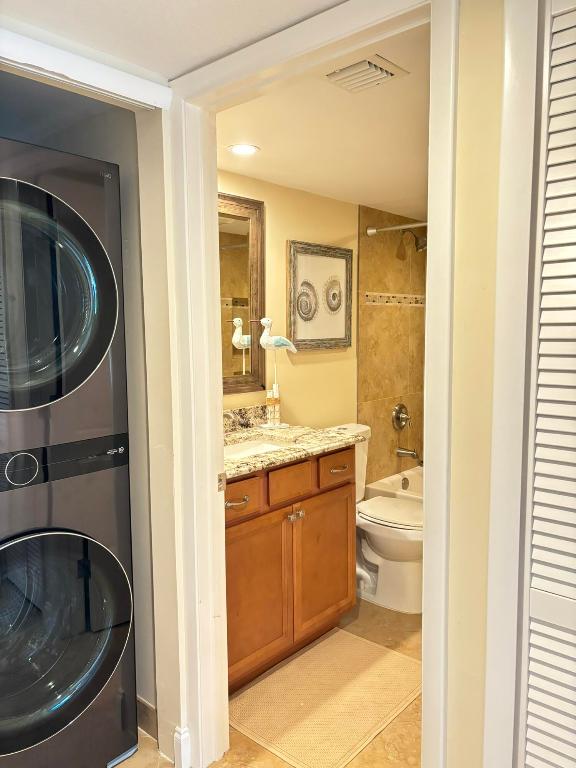 4440 NE Sandpebble Trace 104