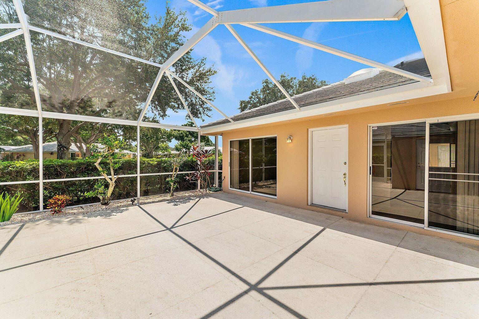 2202 Appleton Court