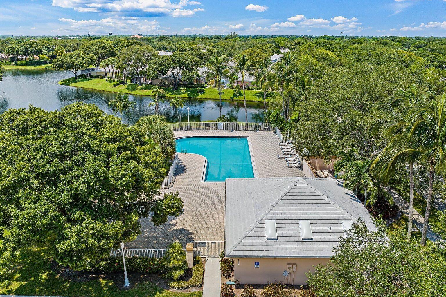 2202 Appleton Court