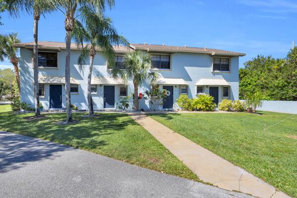 412 N Cypress 15 Drive 15