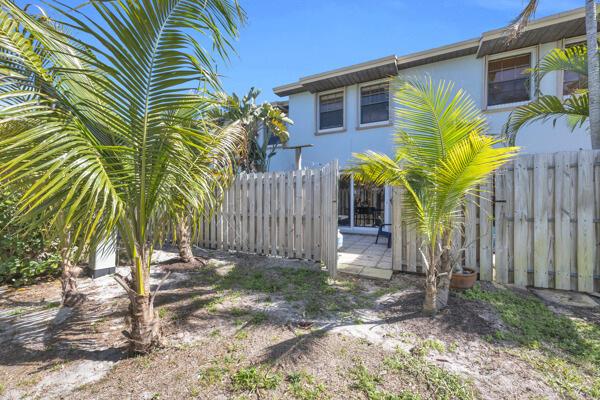 412 N Cypress 15 Drive 15