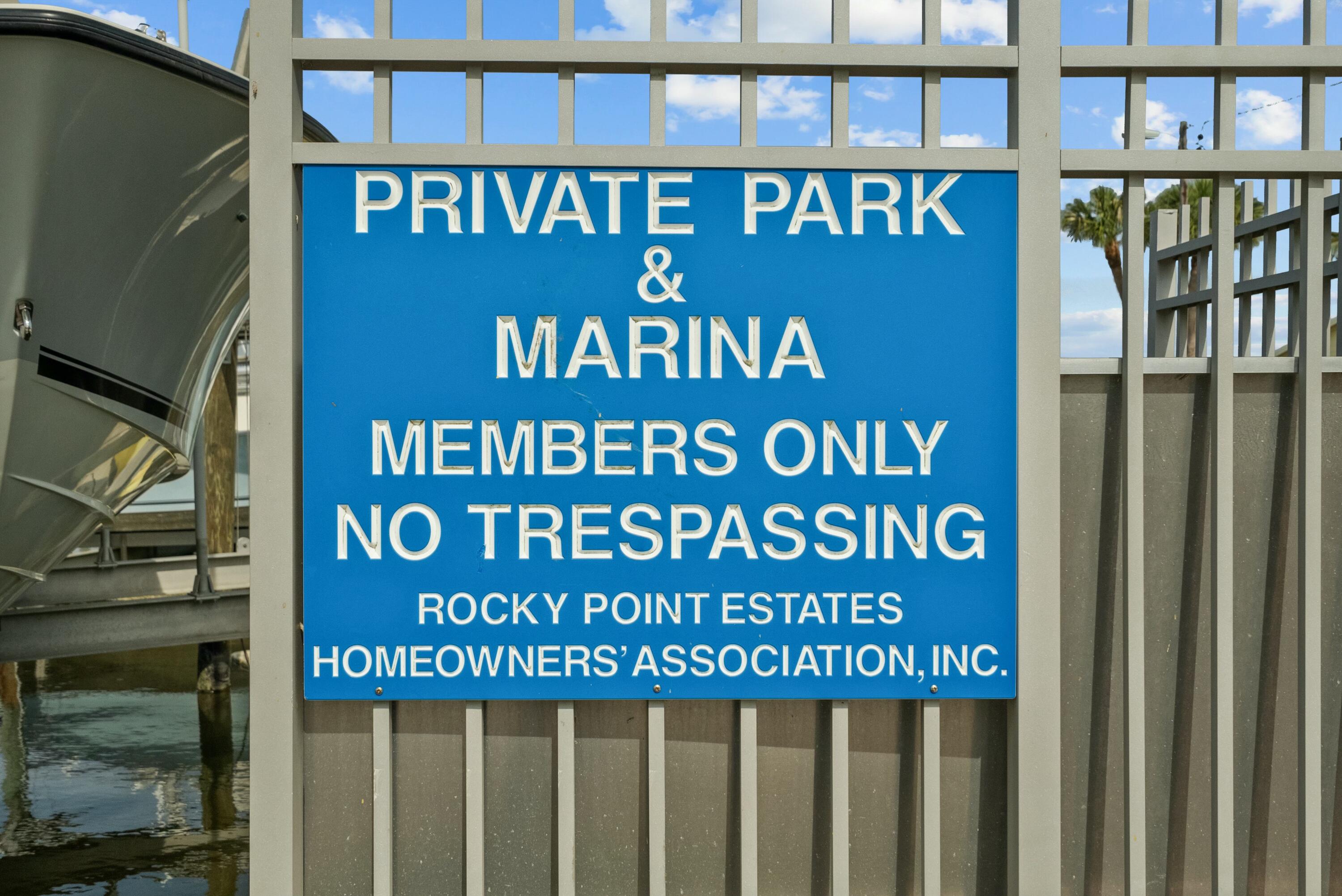 5226 SE Orange Street