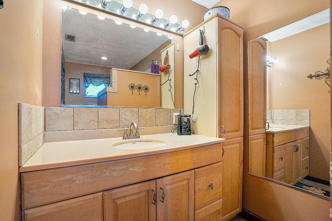 5226 SE Orange Street