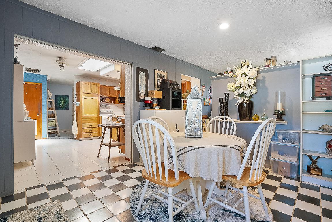 5226 SE Orange Street