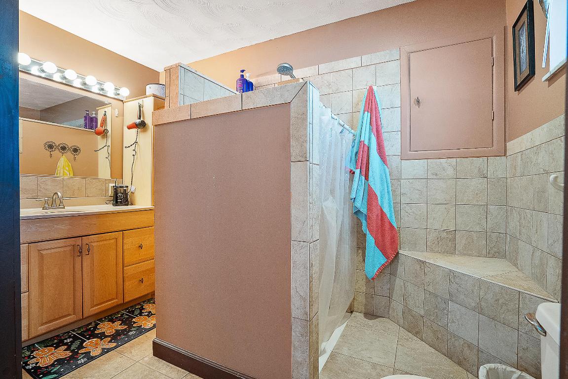 5226 SE Orange Street