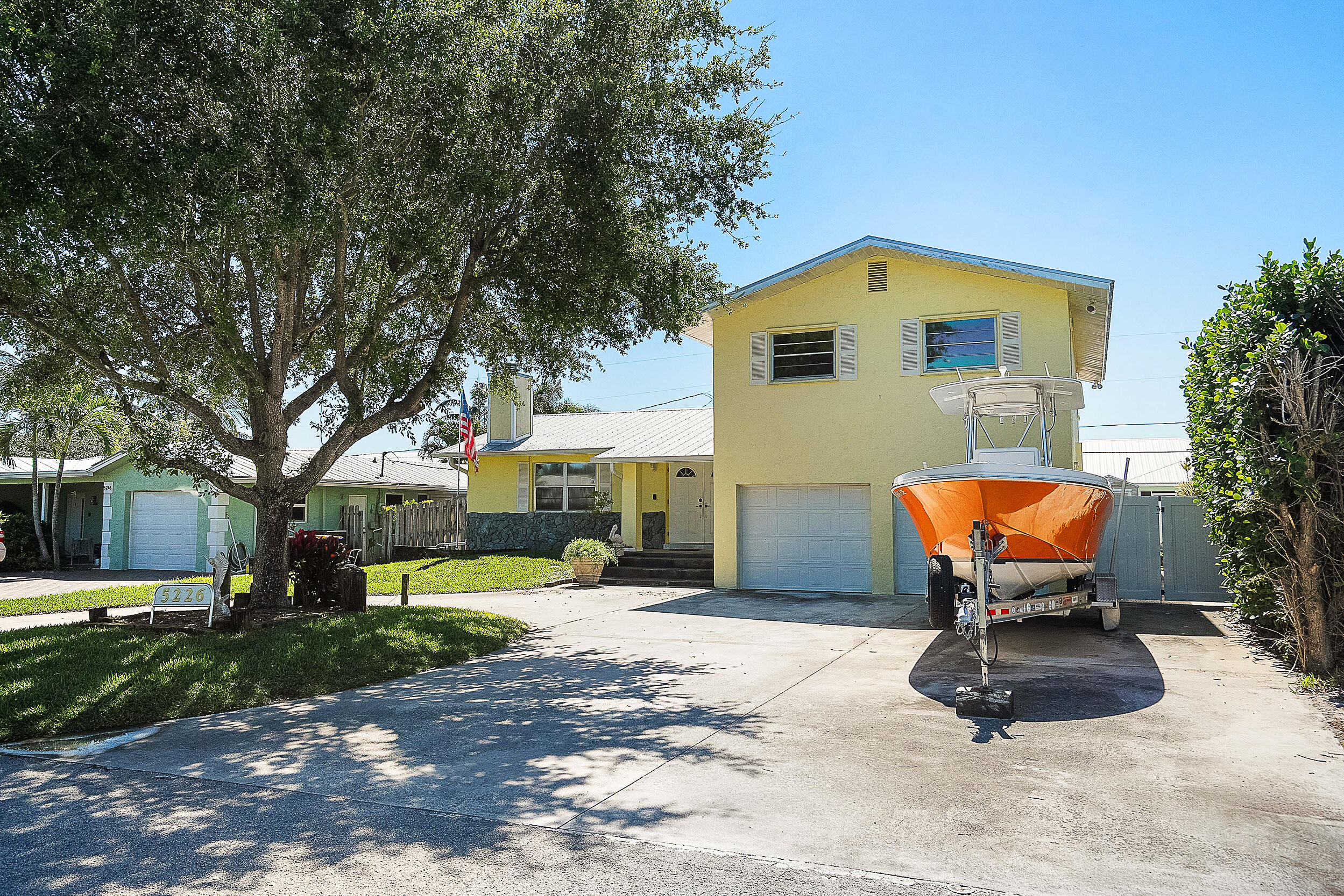 5226 SE Orange Street