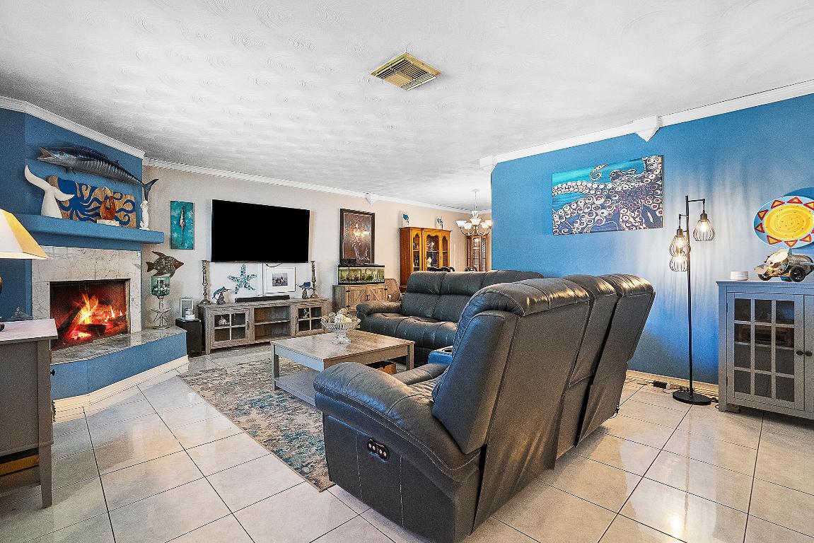 5226 SE Orange Street