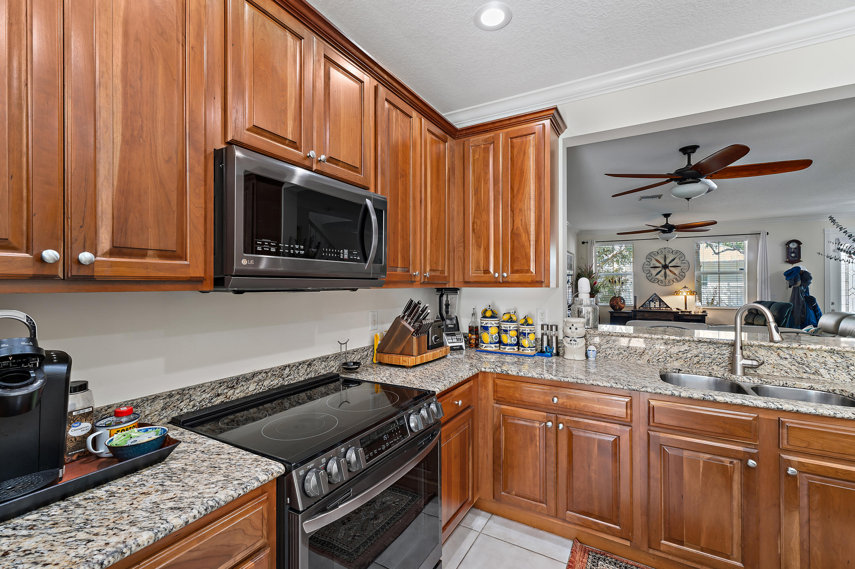 1302 Sunshine Drive