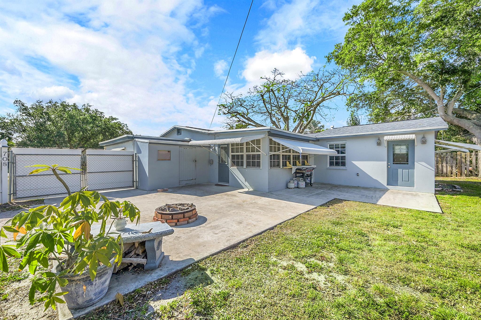 708 Cinnamon Road