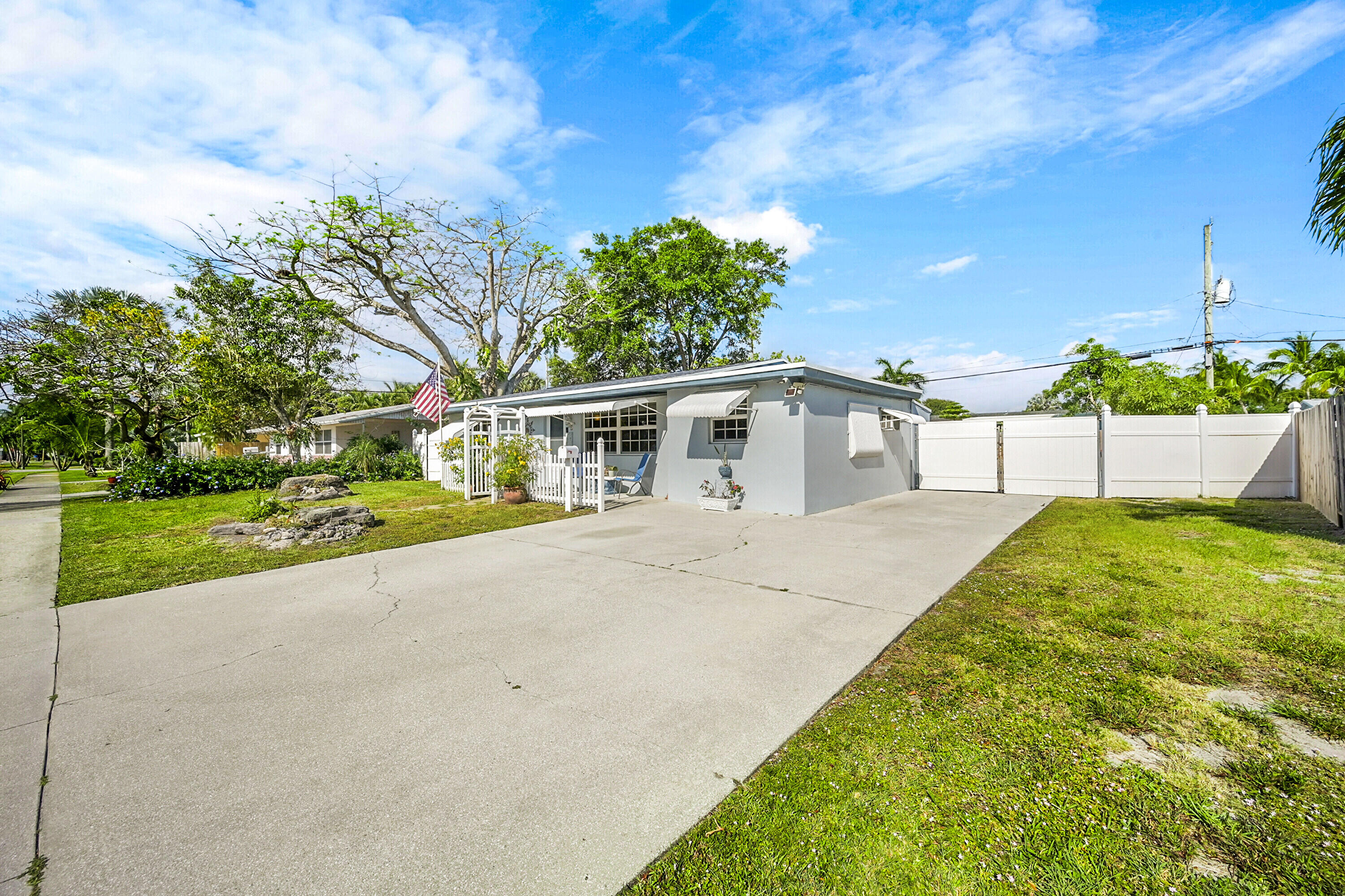 708 Cinnamon Road