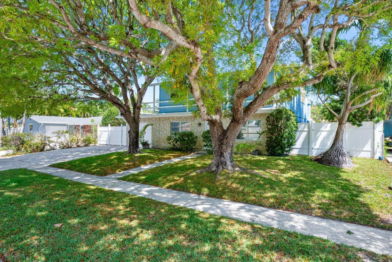 7 Willow Road