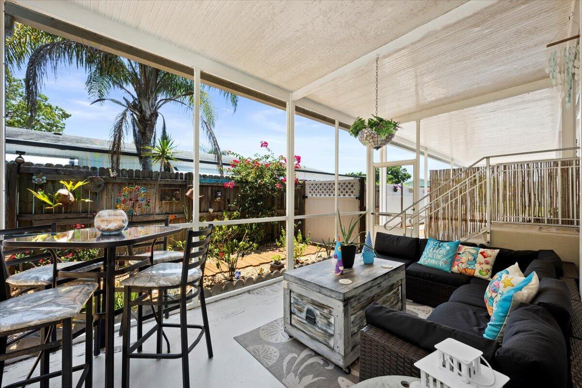 7369 SE Eagle Avenue