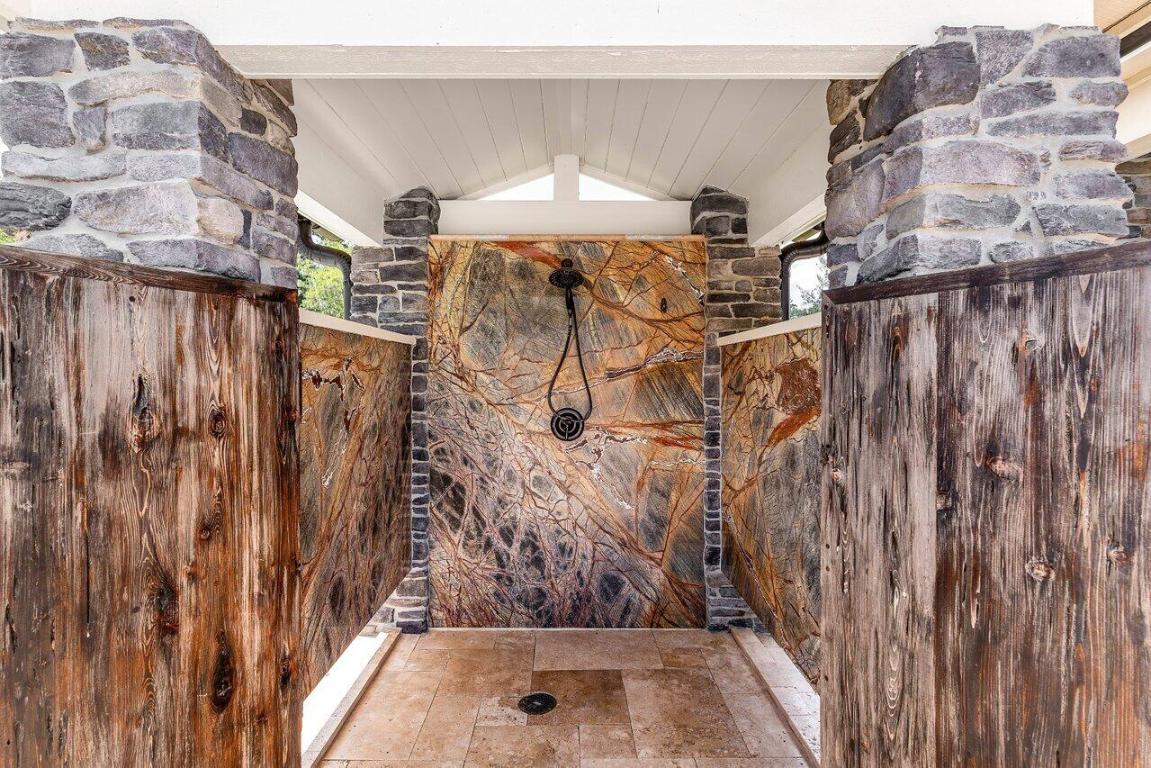 17270 Rocky Pines Road