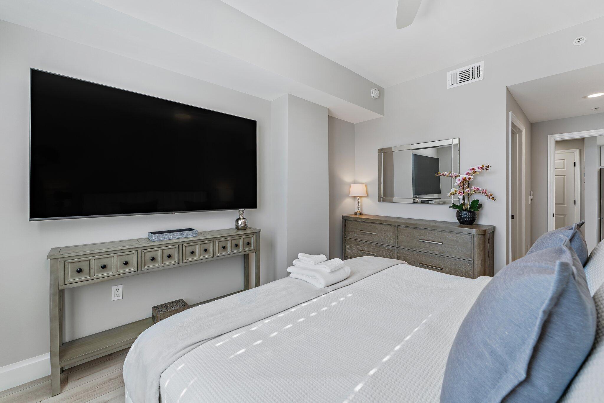 255 Evernia 1115 Street 1115