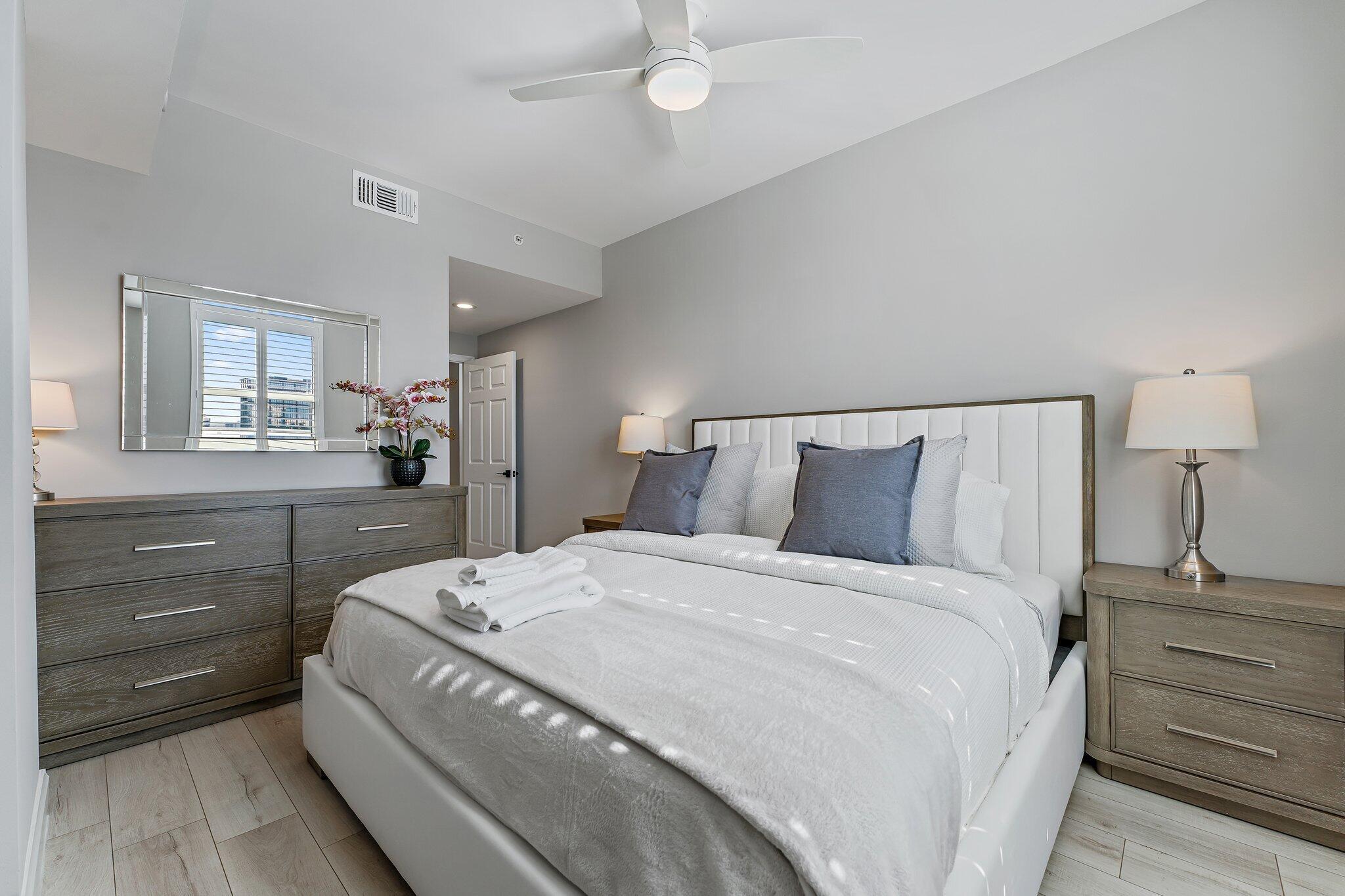 255 Evernia 1115 Street 1115