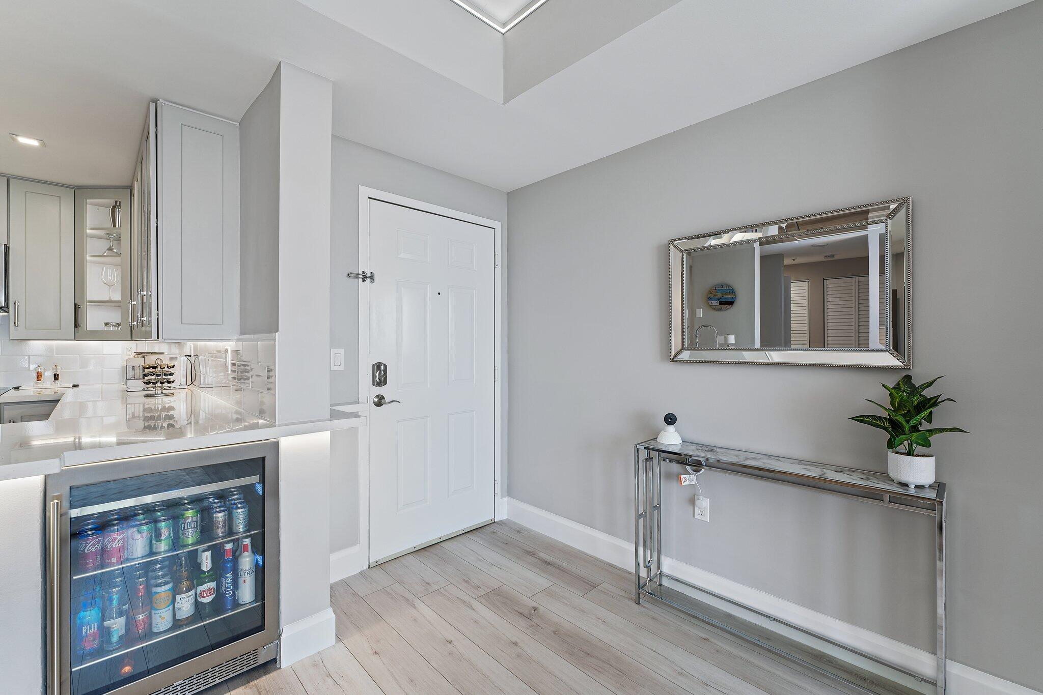 255 Evernia 1115 Street 1115